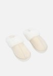 PoP Candy Shearling Lined Slippers-beige