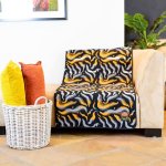 Victoria England - Flame Black light Grey yolk - 155 X 165 Cm