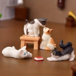 1PC Resin Cats Kitten Figurine Miniature Fairy Garden Cats Animal Model Micro Landscape Ornament For Crafts Home Decor Cake Topp