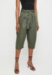 Superbalist Barrel Leg Short - Green