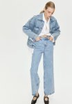 Curvy Fit Wide Ultra High Jeans - Light Denim Blue