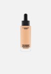 MAC Studio Waterweight SPF30 Foundation - NC30