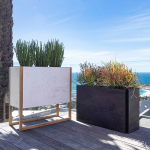 Blomma Planter - Tall With Legs Radium Black