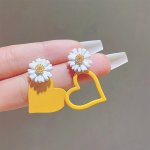 1 Pair Of Drop Earrings Yellow Heart + Flower Design Symbol Of Beauty And Vitality Match Daily Outfits Party Decor Casual Dating