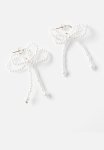 Small Charm Earring- Up Pearl Bows