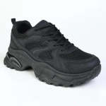 Madison Moxie Sneaker - Black - 8