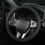 Four Seasons Universal Car Steering Wheel Cover Non-slip Sweat-absorbing Fiber Pu Leather Handle Cover Bread Off-road Pickup Sed