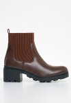 Superbalist Nakita Chelsea Boot - Brown