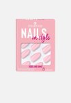Essence Nails In Style 14