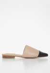 Tipper Mule - Beige