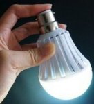 7W Rechargeable Smart LED Bulb