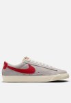 Nike W Blazer Low '77 Vntg