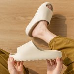 Men's Casual Sandal Slippers Comfy Non-slip Thick-soled Open-toe Beach Slippers For Indoor Outdoor Walking Summer Slippers