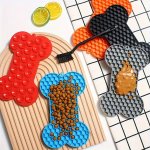 Silicone Dog Lick Mat Slow Feeder Pet Treat Pad Bone-shaped Dog Licking Mat For Anxiety Reduction & Interactive Feeding Non-slip