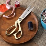 1 Pair Of Golden Fabric Scissors Stainless Steel Sharp Tailor Scissors Clothing Scissors Professional Heavy Duty Dressmaking She