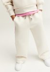 Reebok X : Scuba Joggers - Cream