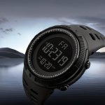 Trendy Men's Electronic Watch Suitable For Student Gatherings Sports Gift For Couples