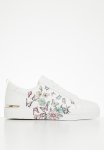 Meadow Sneaker - White