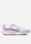 Nike Quest 5 Premium