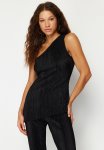 Flexible Knitted Blouse - Black