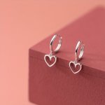 Chic Hollow Heart Drop Earrings For Women - Cute & Simple Alloy Dangle Jewelry Perfect For Casual Attire Or Gifting