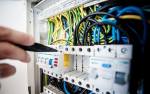 Electrician & Electrical Retailer
