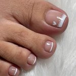 24PCS White French Tip Press On Toenails Square Fake Toenails With Heart Deisgn Glossy Full Cover Daily False Toenails For Women
