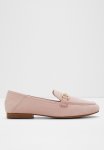 Accolade Leather Loafer - Pink