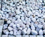 White Riverstone 20KG Bag Large Stone