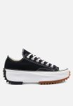 Converse Run Star Hike