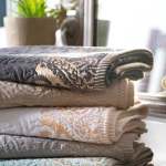 Cotton Bay Jacquard Border Guest Towel - White