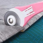 Sharp Rolling Fabric Cutter - 1PC 2PCS Rotary Craft Knife With Retractable 28MM Blade Ergonomic Handle & Hanging Hole For Paper
