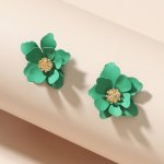 A Pair Of Rose Three-dimensional Flower Earrings Female Temperament Sweet Simple Frosted Earrings