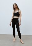 Drymove Seamless Medium Support Sports Bra - Black