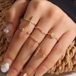 6-PIECE Set Elegant & Minimalist Chic Style Stacked Rings For Women Unique Golden Toned Stacking Band Rings Trendy Style Jewelry