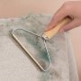 1pc Wooden Handle Hair Scraper Does Not Hurt Clothes Hair Ball Removal Helper