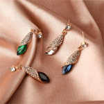 Elegant Alloy Waterdrop Dangle Earrings For Girls Retro Sparkling Earrings Perfect Decoration For Parties