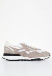Reebok LX2200