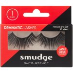 Smudge Dramatic Lashes
