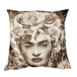 Frida Kahlo With Brown Rose Crown Luxury Scatter