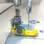 Sewing Machine Roller Presser Foot - Durable Teflon No-slip Fabric Guide For Thick & Thin Materials