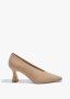 Davina Heel
