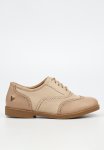 Vespa 33 Brogue - Neutral