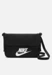 Nike Sportswear Futura