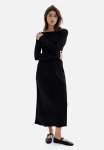 Boat-neck Body - Black