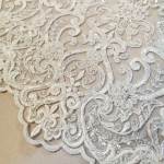 7462BC Ivory Horizontal 2 Pattern Repeat