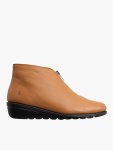 Ladies Rianna Zip Boots In Tan - Tan 8