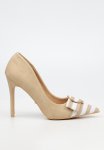 Lola 26 Court - Neutral