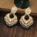 Vintage Carved Flower Pattern Beads Decor Dangle Earrings Bohemian Vacation Style Trendy Holiday Ear Ornaments