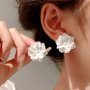 Pair Of Women's Fashionable White Flower Stud Earrings Vintage And Minimalist Style Versatile Floral Ear Accessories